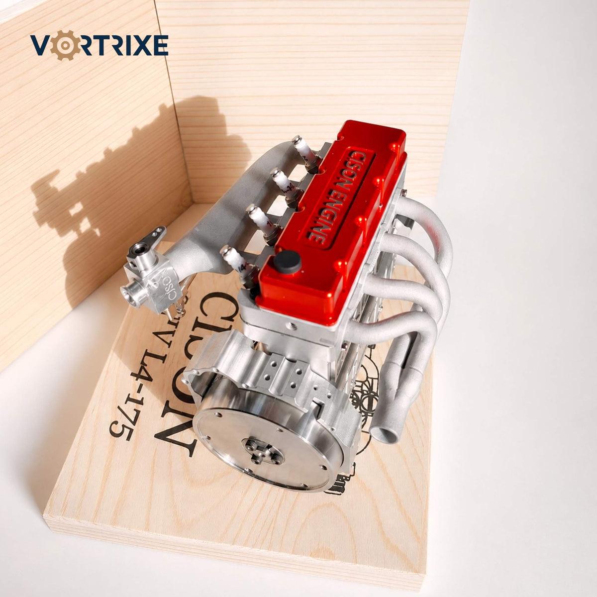 VORTRIXE &amp; TOYAN V8-Motor, 28 ccm OHV-Nitro-Motormodell 